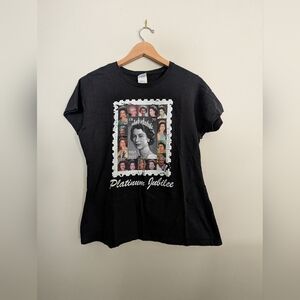 👑 Queen Elizabeth Tee, Women's Large